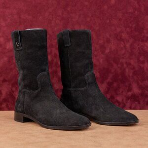 Larroude Women Barb Western Flat Black Suede Slip-on Fashion Boots sz 8.5
